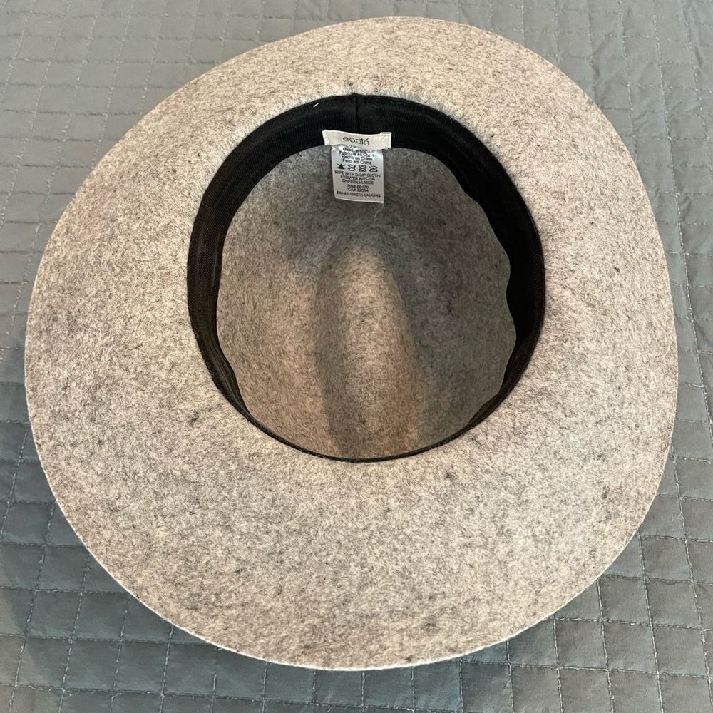Hat - Picture 2 of 2